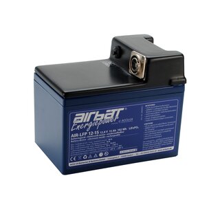 AIRBATT Energiepower LiFePO4 AIR-LFP 12-15 12,8V 15Ah Versorgungsbatterie Polabdeckung mit Feinsicherungshalter 5x20 und XLR Einbaubuchse mittig