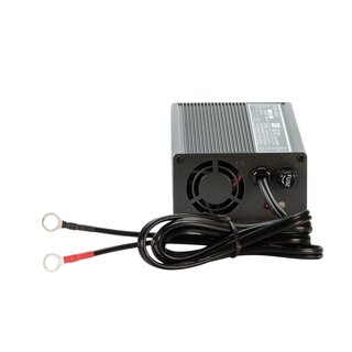 GILL Battery Charger GC-012